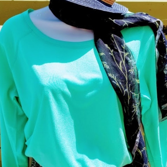 Mint Pullover Shirt ~ Long Sleeve Comfort | Xersio - Picture 3 of 8